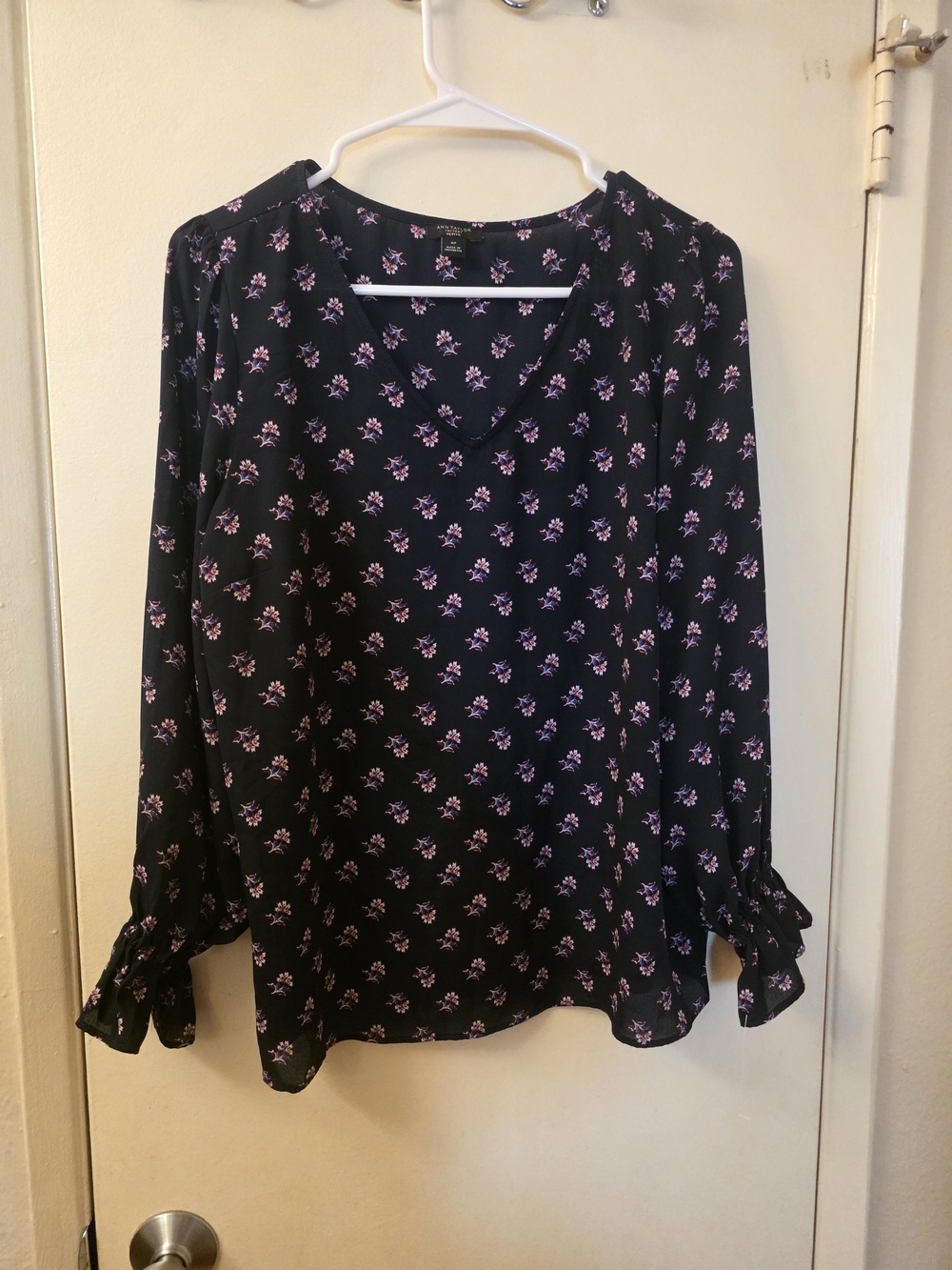 Ann Taylor Black V-Neck Long Sleeve Blouse with Pink Floral Print